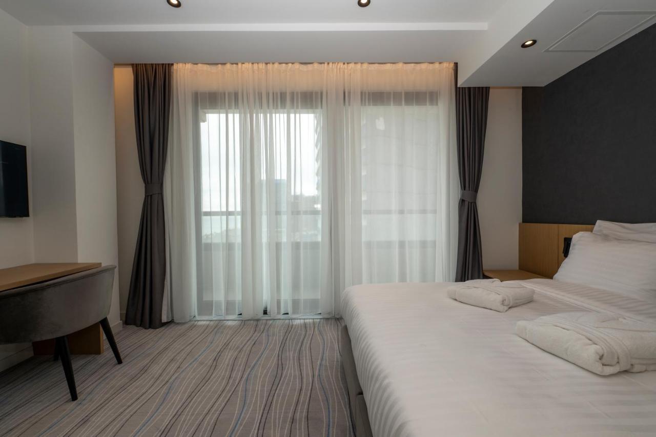 באטומי The Grandeur Hotel מראה חיצוני תמונה
