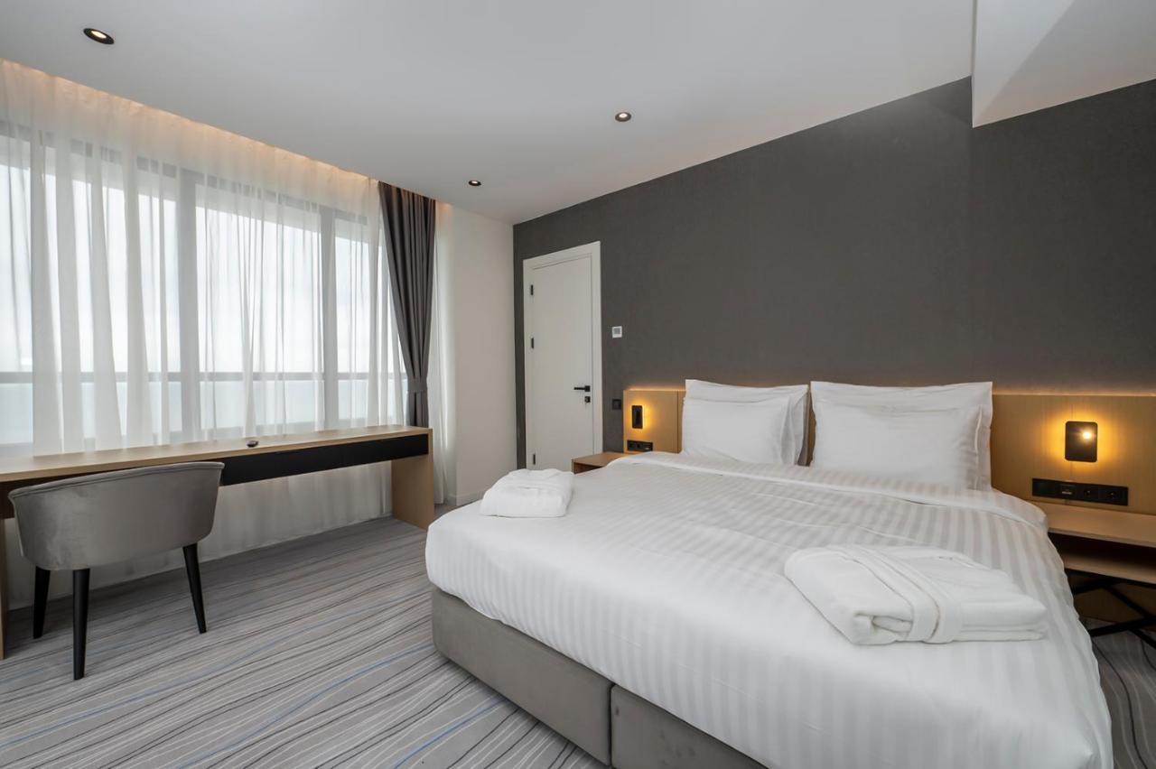 באטומי The Grandeur Hotel מראה חיצוני תמונה