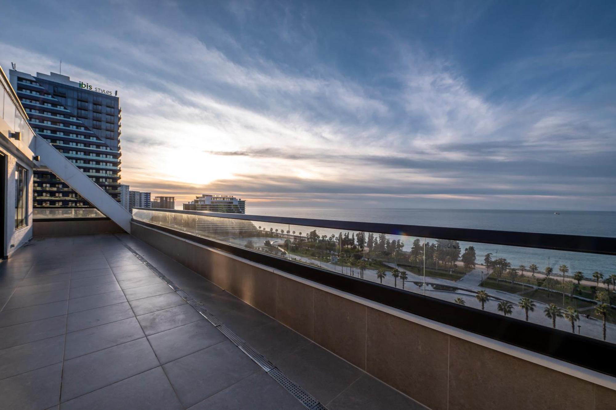 באטומי The Grandeur Hotel מראה חיצוני תמונה