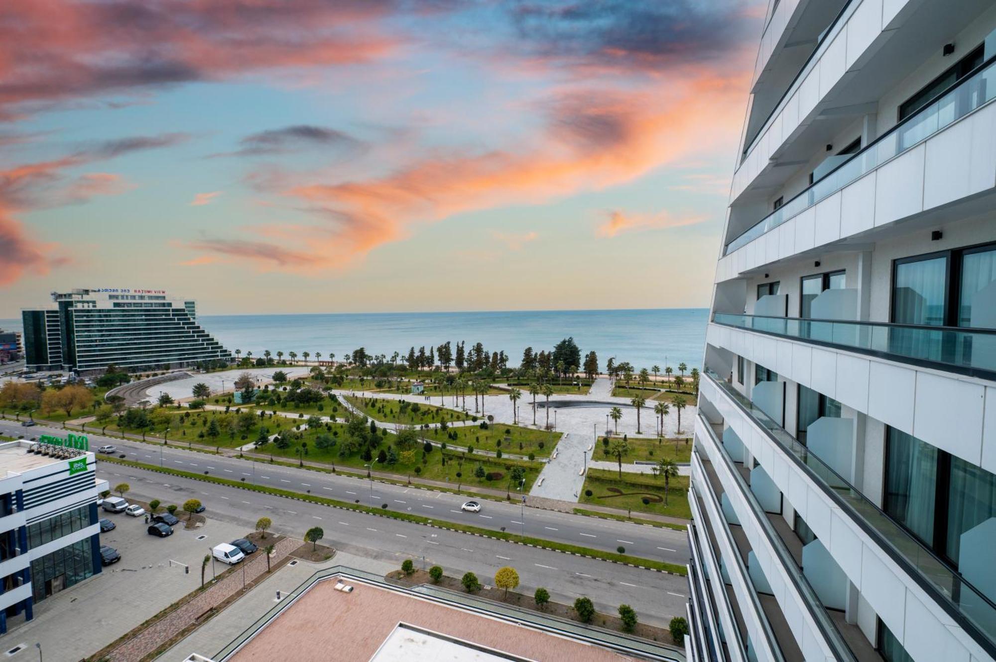 באטומי The Grandeur Hotel מראה חיצוני תמונה