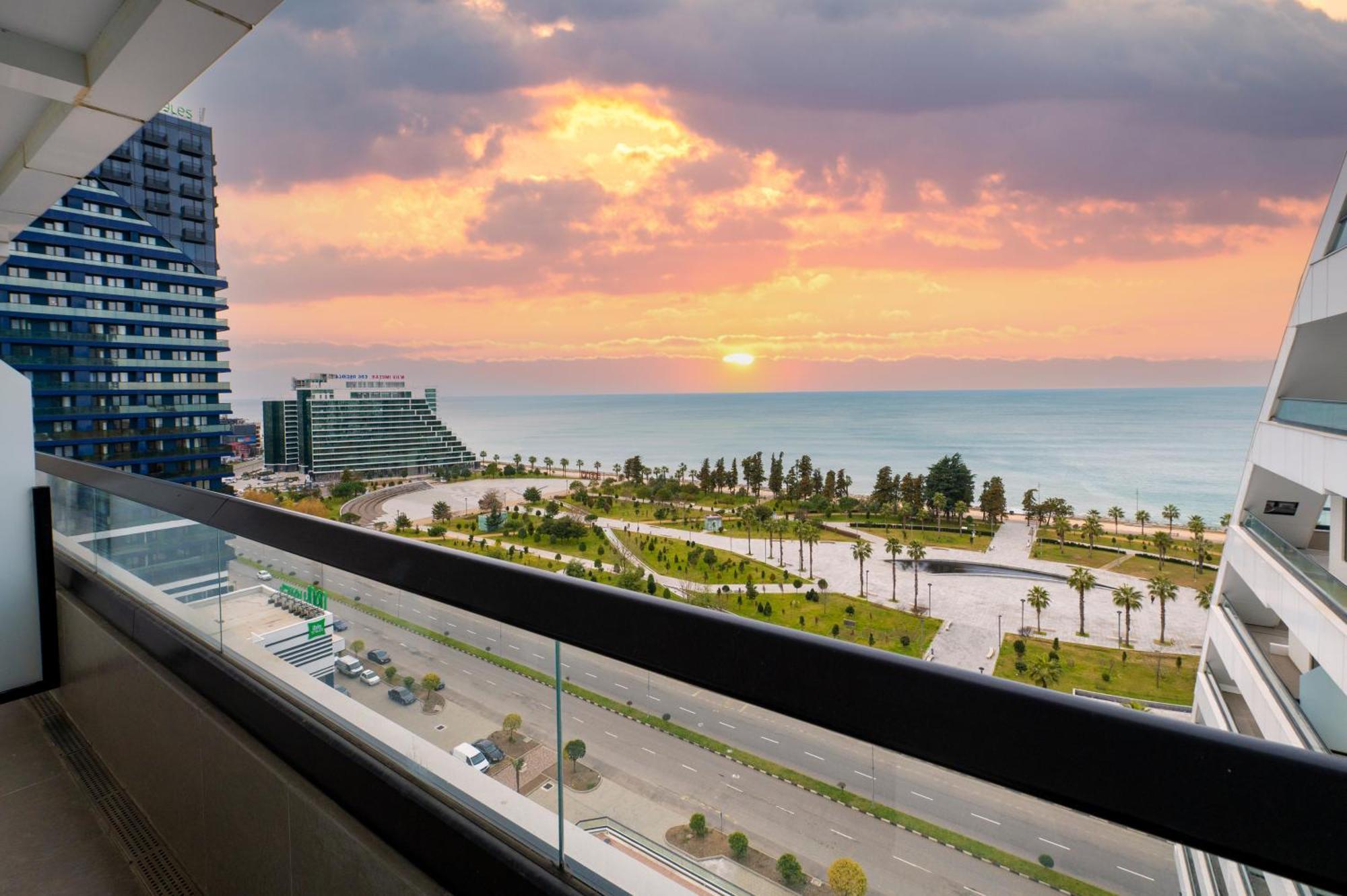 באטומי The Grandeur Hotel מראה חיצוני תמונה